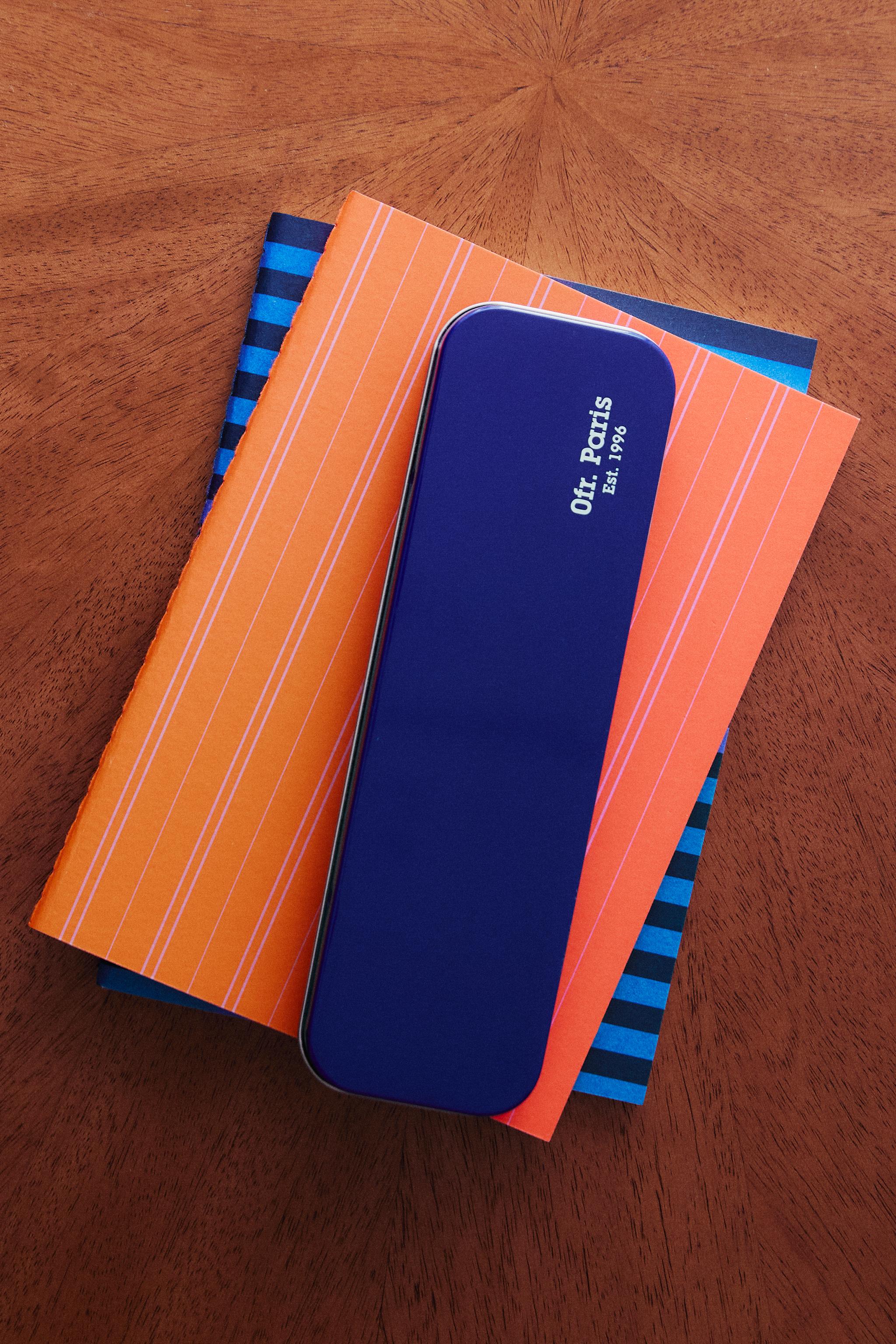 TROUSSE EN FER | 0FR. PARIS